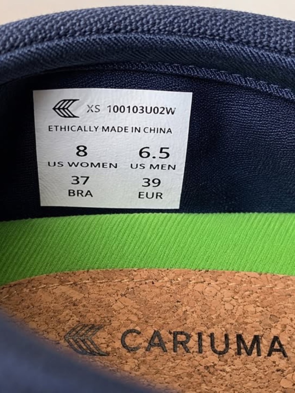 Cariuma OCA Low Navy Canvas Sneakers Women’s 8 | Sustainable, Brazilian - Picture 2 of 2